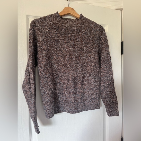 Mock neck sweater - Picture 1 of 4